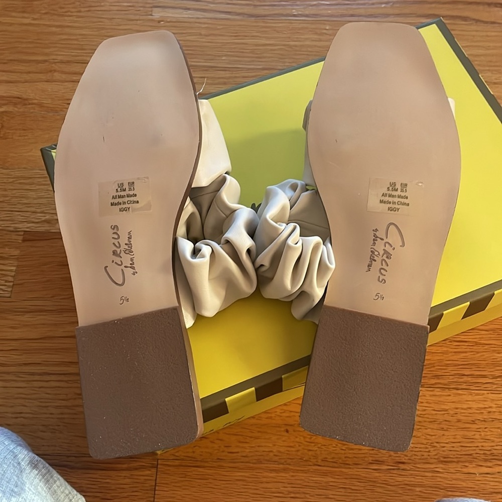 Sandals - Picture 5 of 11